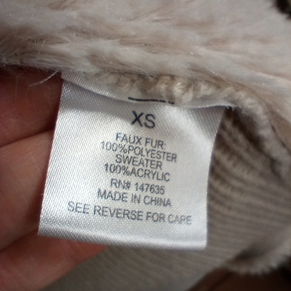 Romeo & Juliet Women's Waterfall Open Front Cardigan Size XSmall Cream - Picture 10 of 10